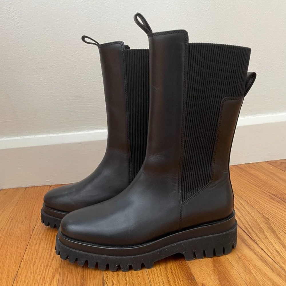 COS Chunky Leather Chelsea boot / Size 37
